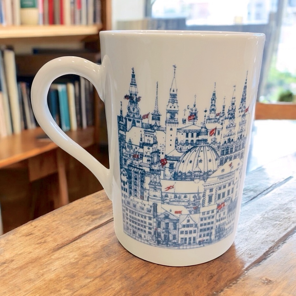 Kobenhavn Denmark / COPENHAGEN DENMARK collectors Porcelain Coffee/Tea Mug 4” - Picture 1 of 9